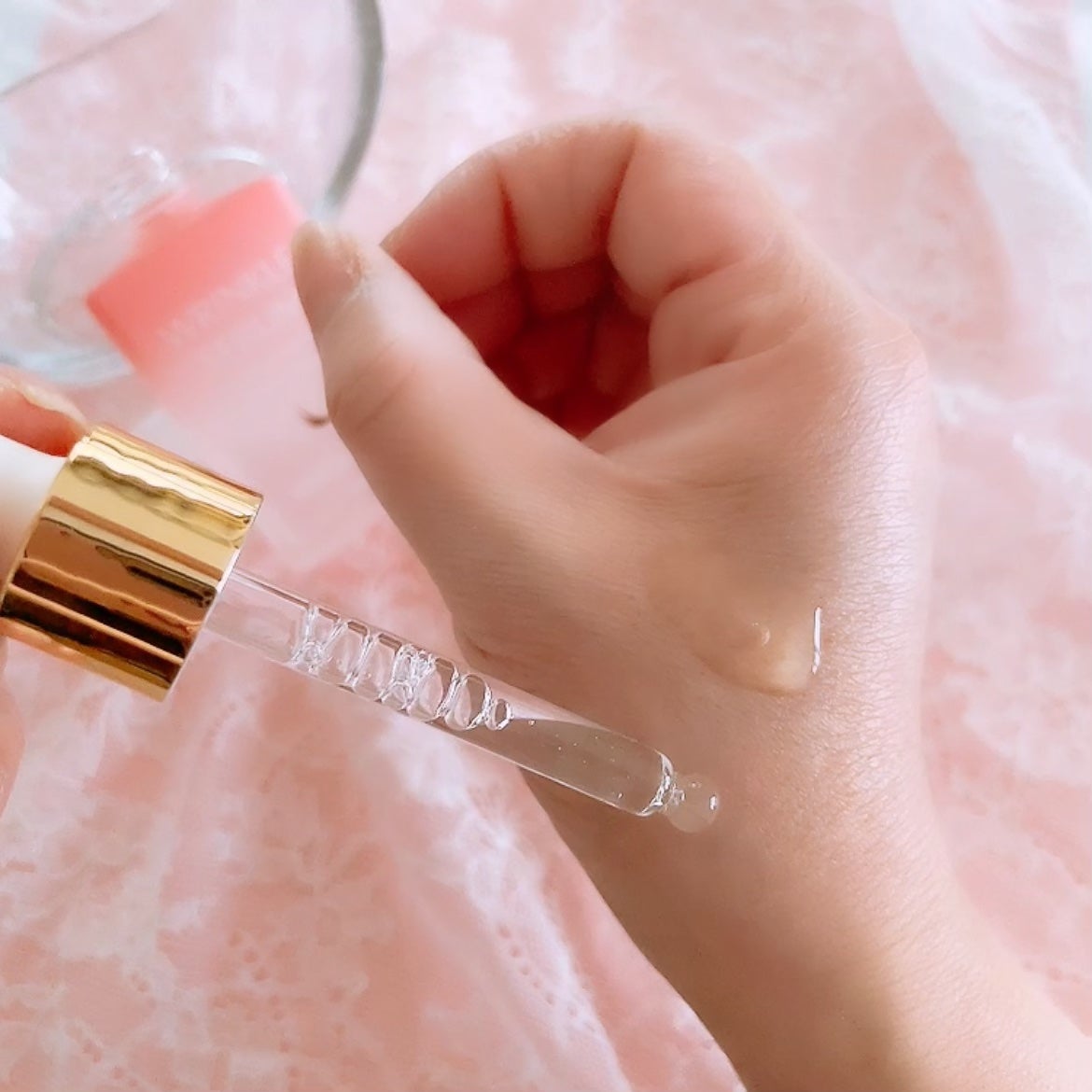 キレイ・デ エクオール セラム /キレイ・デ・ラボ/美容液を使ったクチコミ(4枚目)