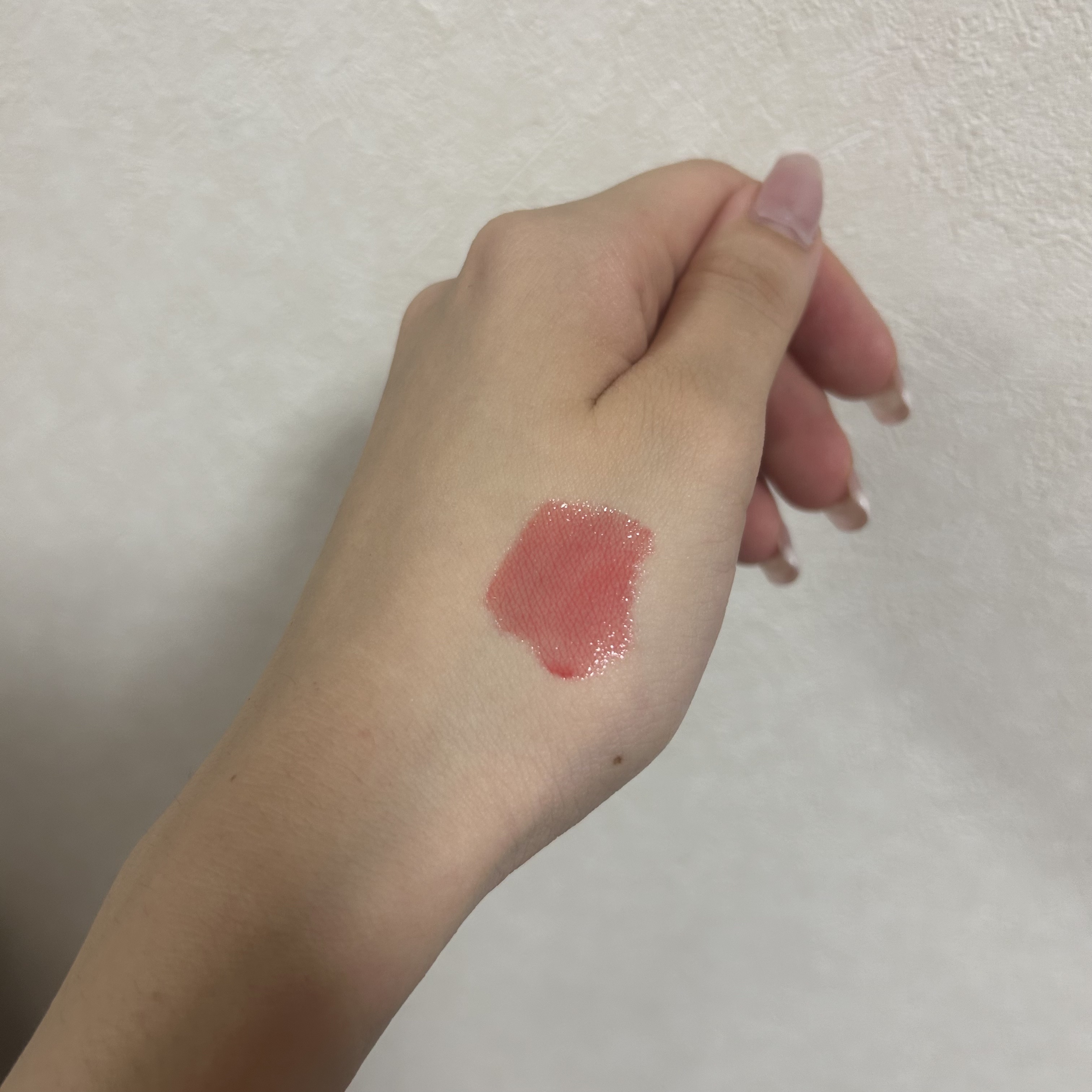 グラスティングカラーグロス/rom&nd/リップグロスを使ったクチコミ（2枚目）