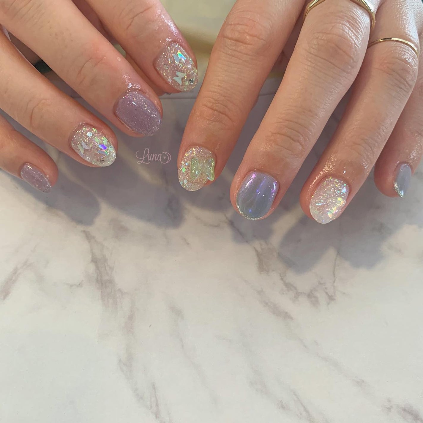 Iuna. Mizuki on LIPS 「.Bプラン✨#nail#nailstagram#gelnail..」(1枚目)