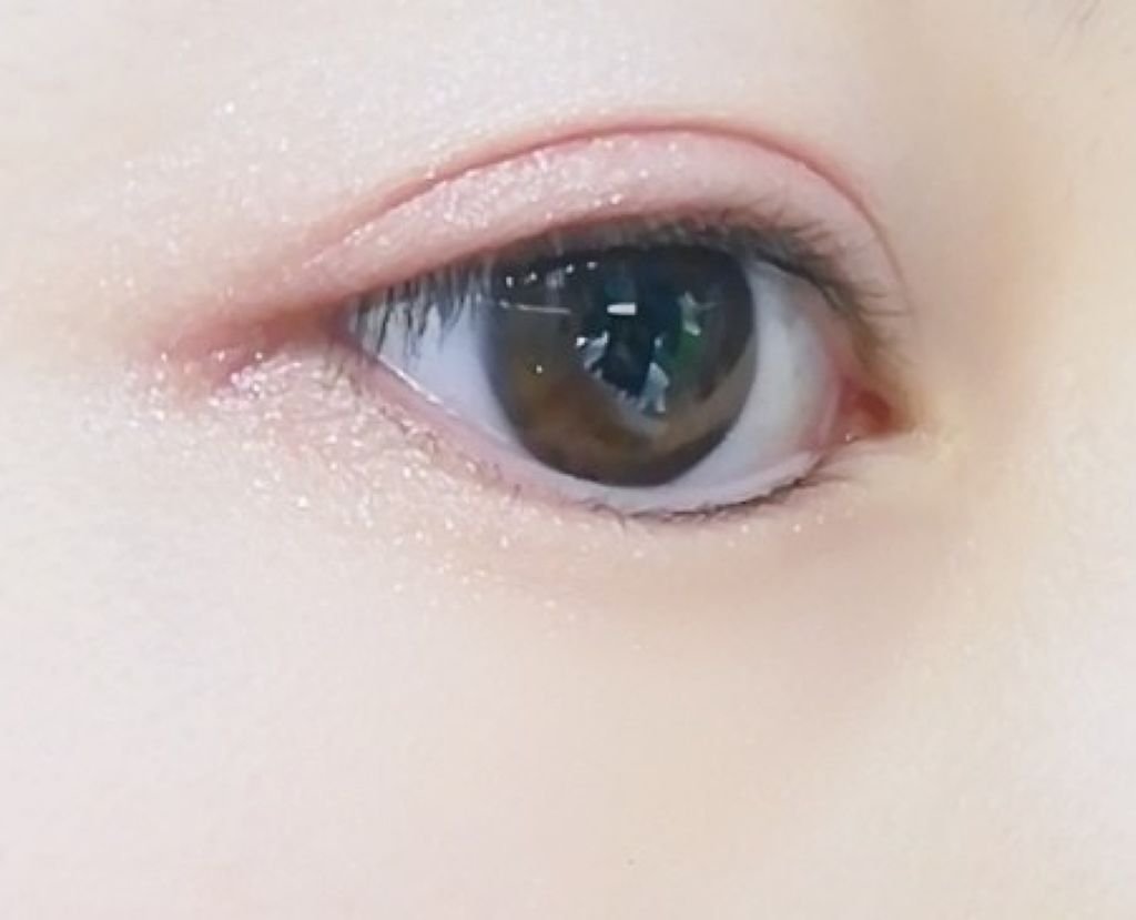 LUNASOL ジェミネイトアイズ Nのクチコミ「とっても可愛いピンク色です♬

肌馴染みもよく、発色はいい意味で割と薄づきなので、可愛すぎない.....」（2枚目）