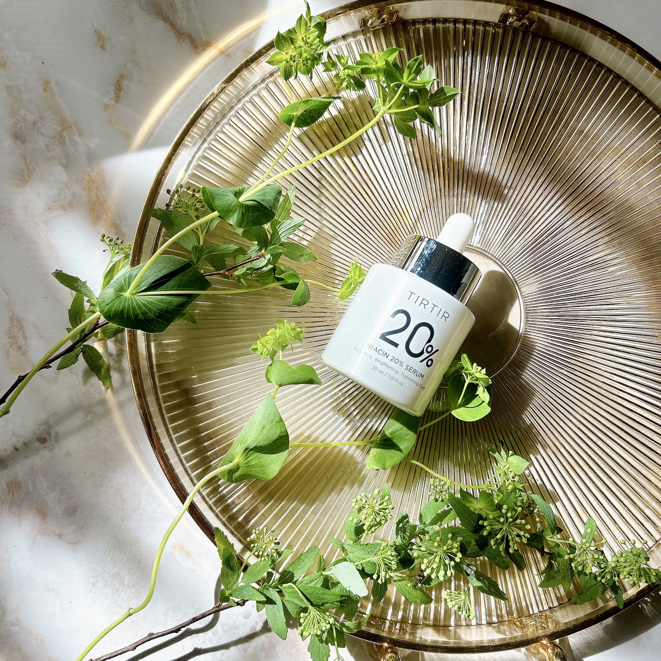 2024年春新作美容液】NIACIN 20% セラム｜TIRTIR(ティルティル)の