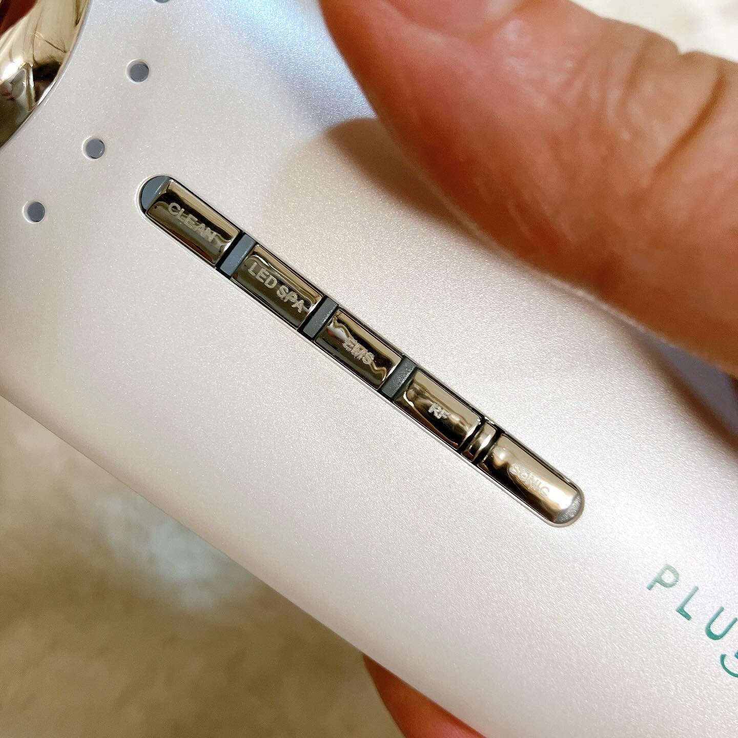 マルチフェイシャルスパ/PLUEST/美顔器・マッサージを使ったクチコミ（2枚目）