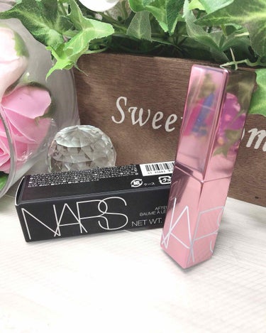 
🌸NARS🌸
アフターグロー リップバーム 3424


投稿が遅くなってしまいましたが
こちらは娘の誕生日に
ママ１歳ということで
義妹ちゃんから頂いたものです💓
飛行機の距離で離れていて
なかなか