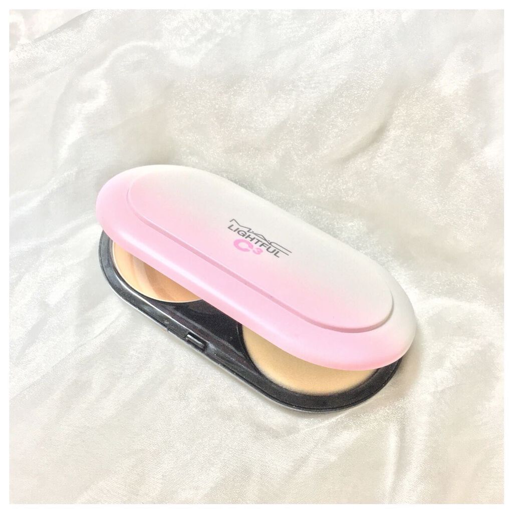 ライトフル C３ ナチュラル シルク パウダーファンデーション/M・A・C/パウダーファンデーションを使ったクチコミ（1枚目）