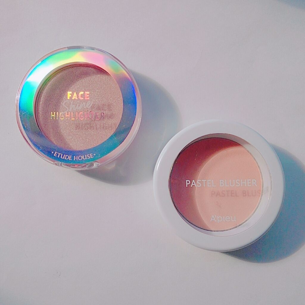 フェイスシャインハイライト シャイングリマー/ETUDE/パウダーハイライトを使ったクチコミ（2枚目）