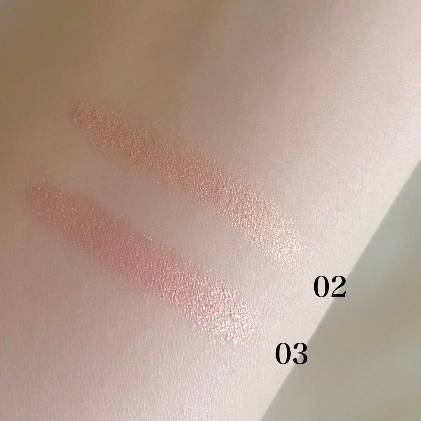 アイムスティックシャドウシマー/i’m meme/スティックアイシャドウを使ったクチコミ(4枚目)