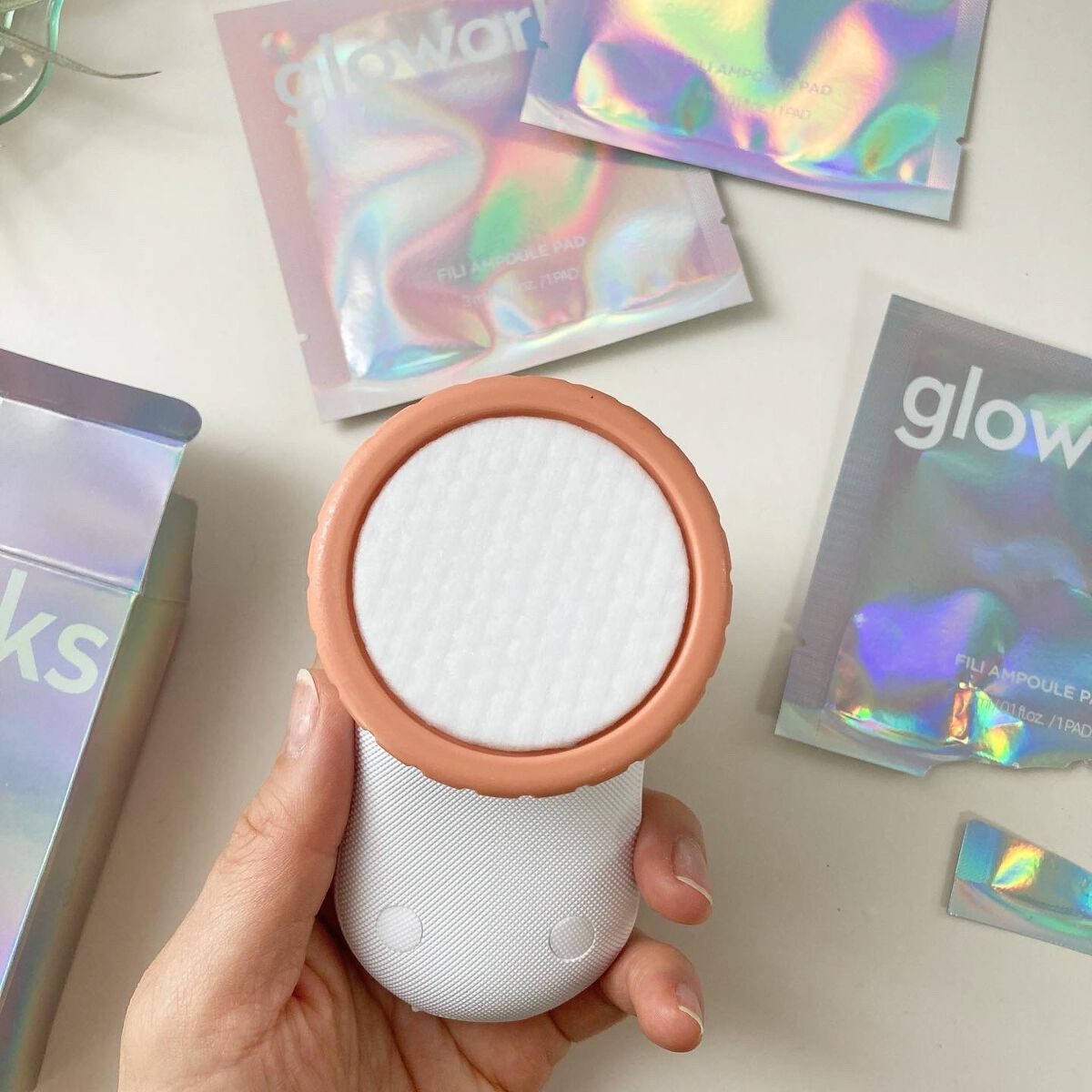 4Dモーションスキンブースタ/gloworks/美顔器・マッサージを使ったクチコミ(2枚目)