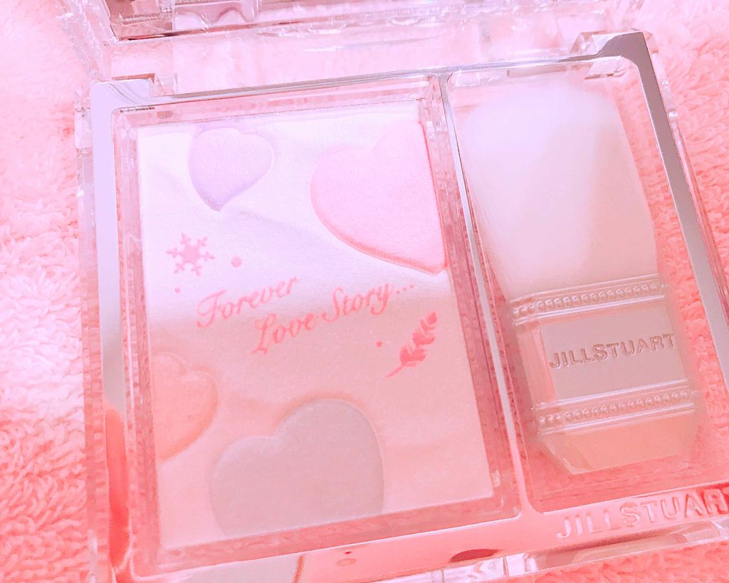 ホワイトラブストーリー コレクション (クリスマスコフレ 2018)/JILL STUART/メイクアップキットを使ったクチコミ(2枚目)