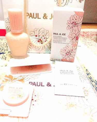 モイスチュアライジング ファンデーション プライマー S/PAUL & JOE BEAUTE/化粧下地を使ったクチコミ（1枚目）