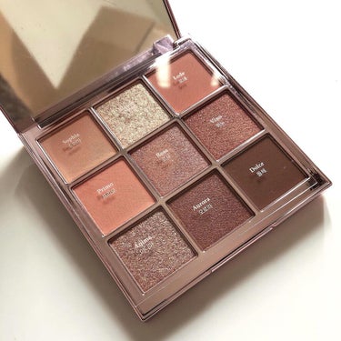 The Bella collection eyeshadow palette/CELEFIT/パウダーアイシャドウを使ったクチコミ（2枚目）