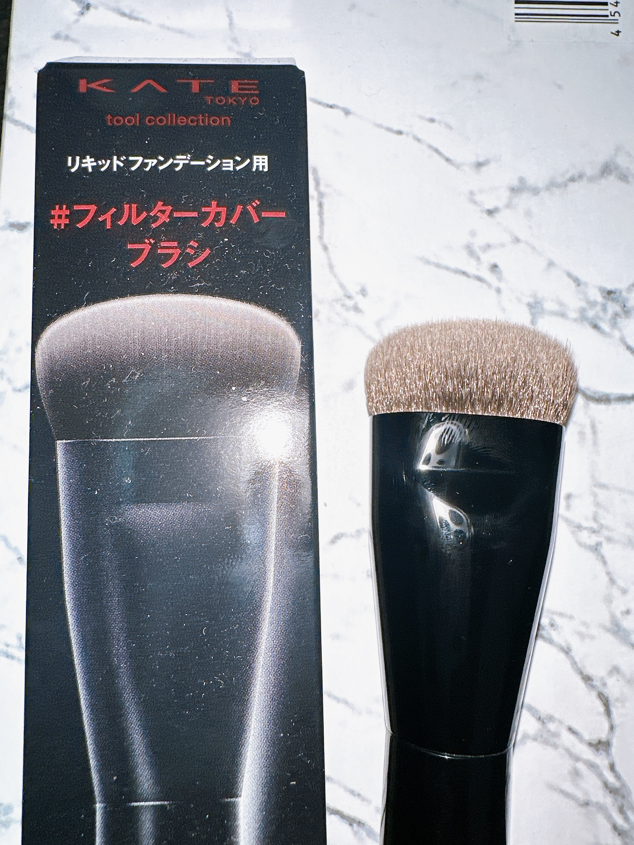 ファンデーションブラシ（マツモトキヨシ・ココカラファイン専用商品）/KATE/メイクブラシを使ったクチコミ（1枚目）