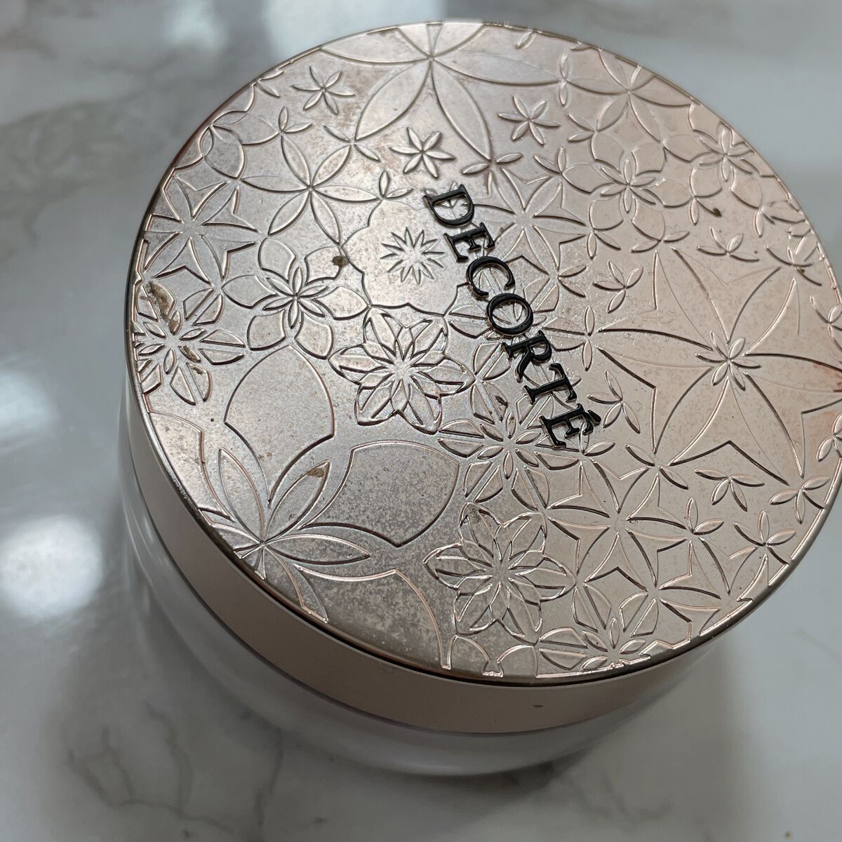 フェイスパウダー/DECORTÉ/ルースパウダーを使ったクチコミ(1枚目)