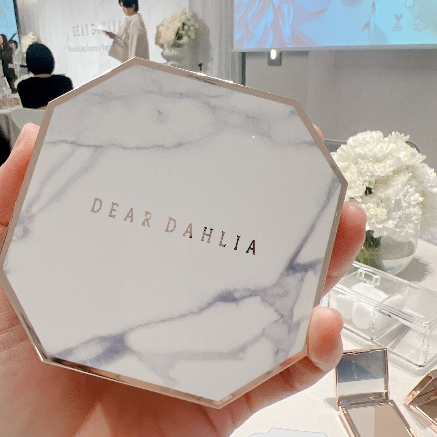 ドリームベルベットアイシャドウパレット/DEAR DAHLIA/アイシャドウパレットを使ったクチコミ(6枚目)