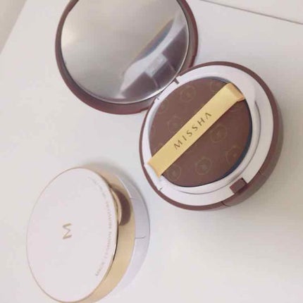 M クッション ファンデーション(モイスチャー)/MISSHA/クッションファンデーションを使ったクチコミ(1枚目)