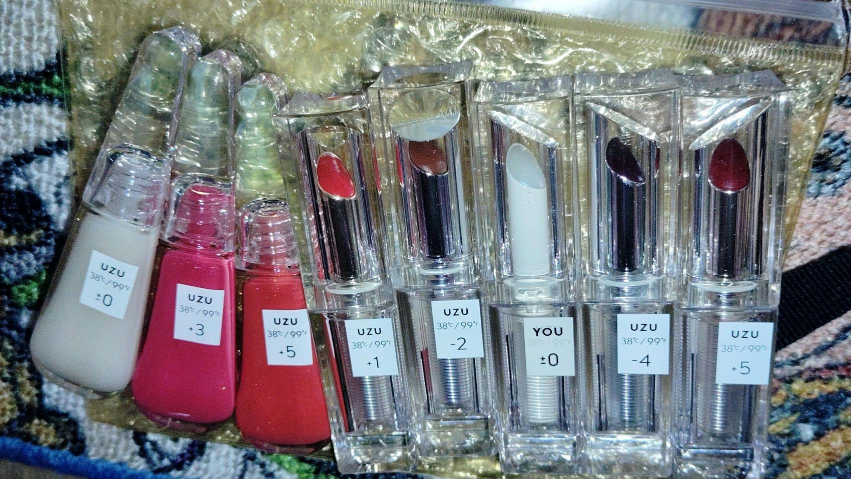 38°C / 99°F リップトリートメント (リップ美容液)/UZU BY FLOWFUSHI/リップケアを使ったクチコミ（1枚目）