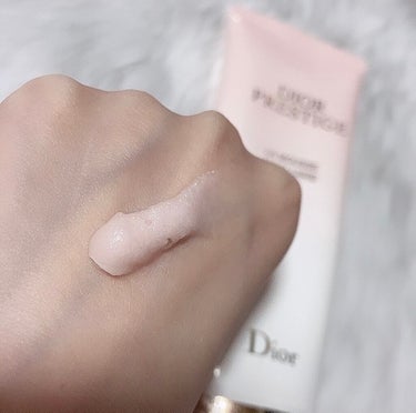 Dior 【旧】プレステージ ラ ムースのクチコミ「

DIOR プレステージ ラ ムース(旧)の製品です。
リニューアルされた製品も購入したので.....」（2枚目）