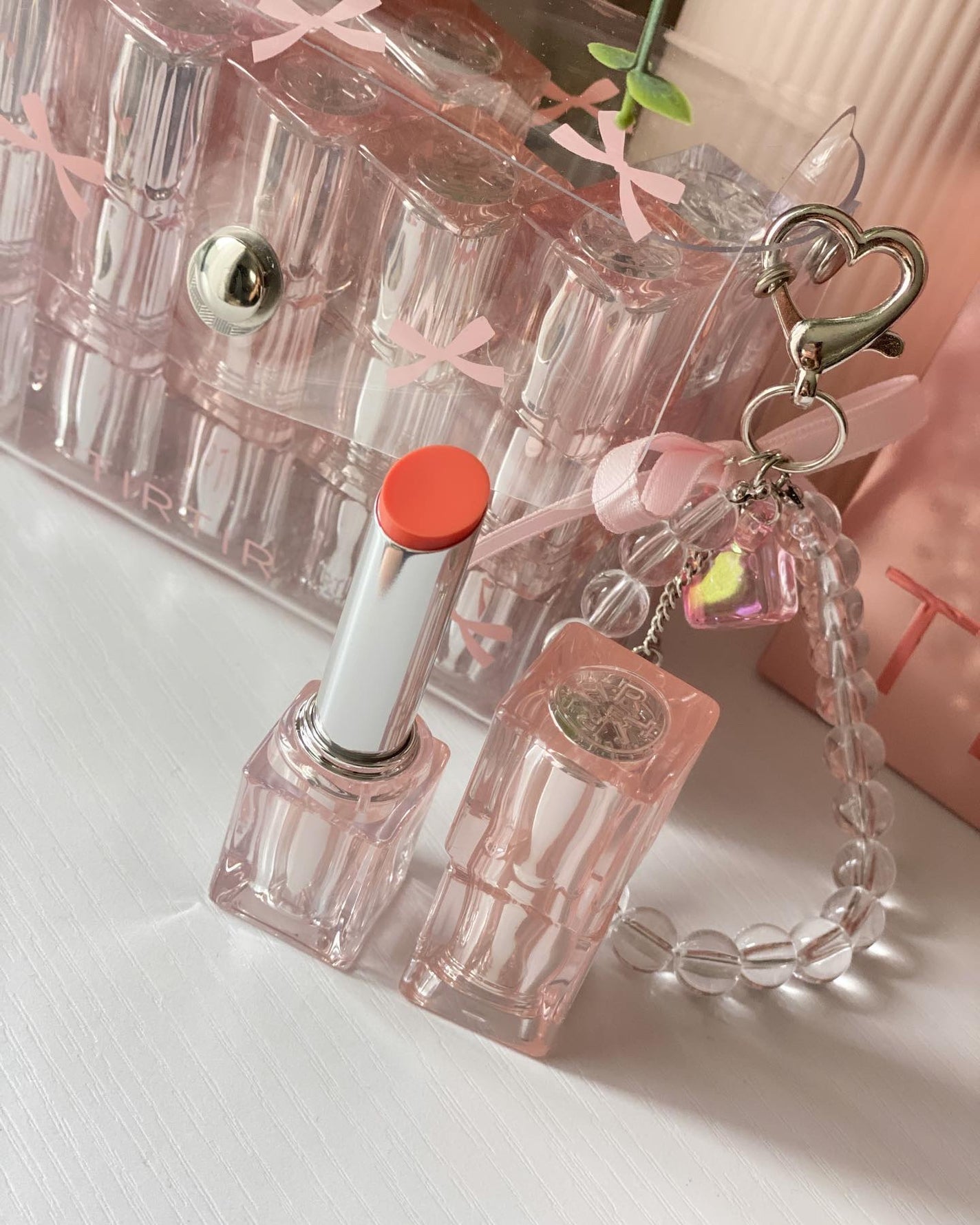 Non/フォロバ100 on LIPS 「一般来客さんがお昼過ぎて受付終了!大人気の@tirtir_jp..」(2枚目)