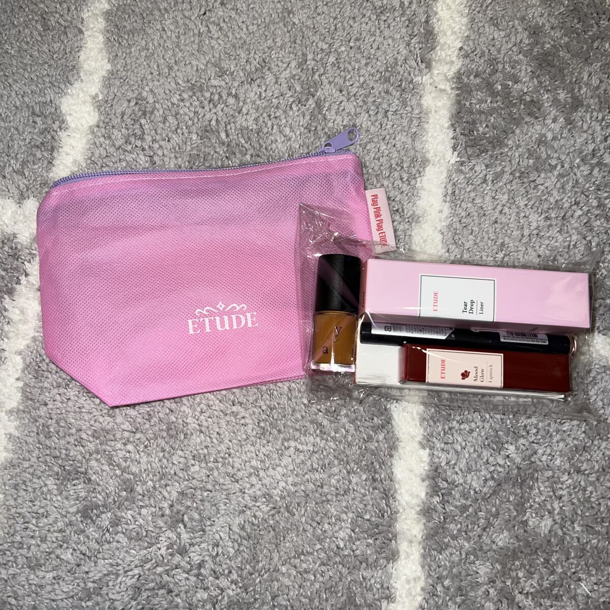 ムードグロウリップ/ETUDE/口紅を使ったクチコミ（2枚目）