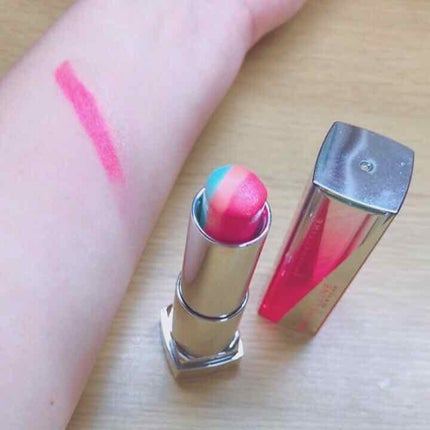 リップ フラッシュ ビッテン ストロボ/MAYBELLINE NEW YORK/口紅を使ったクチコミ(2枚目)