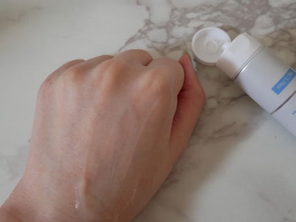 モイストファーマ オールインワンジェル/unlabel/オールインワン化粧品を使ったクチコミ(3枚目)