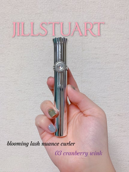 ジルスチュアート ブルーミングラッシュ ニュアンスカーラー 03 cranberry wink/JILL STUART/マスカラの画像