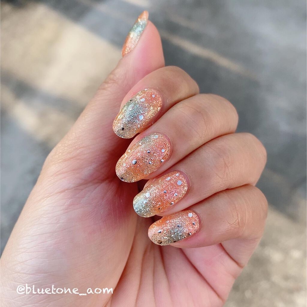 セミキュアジェルネイル（ハンド） ND-097 N  Newtro no.1/ohora/ネイルシールを使ったクチコミ（2枚目）