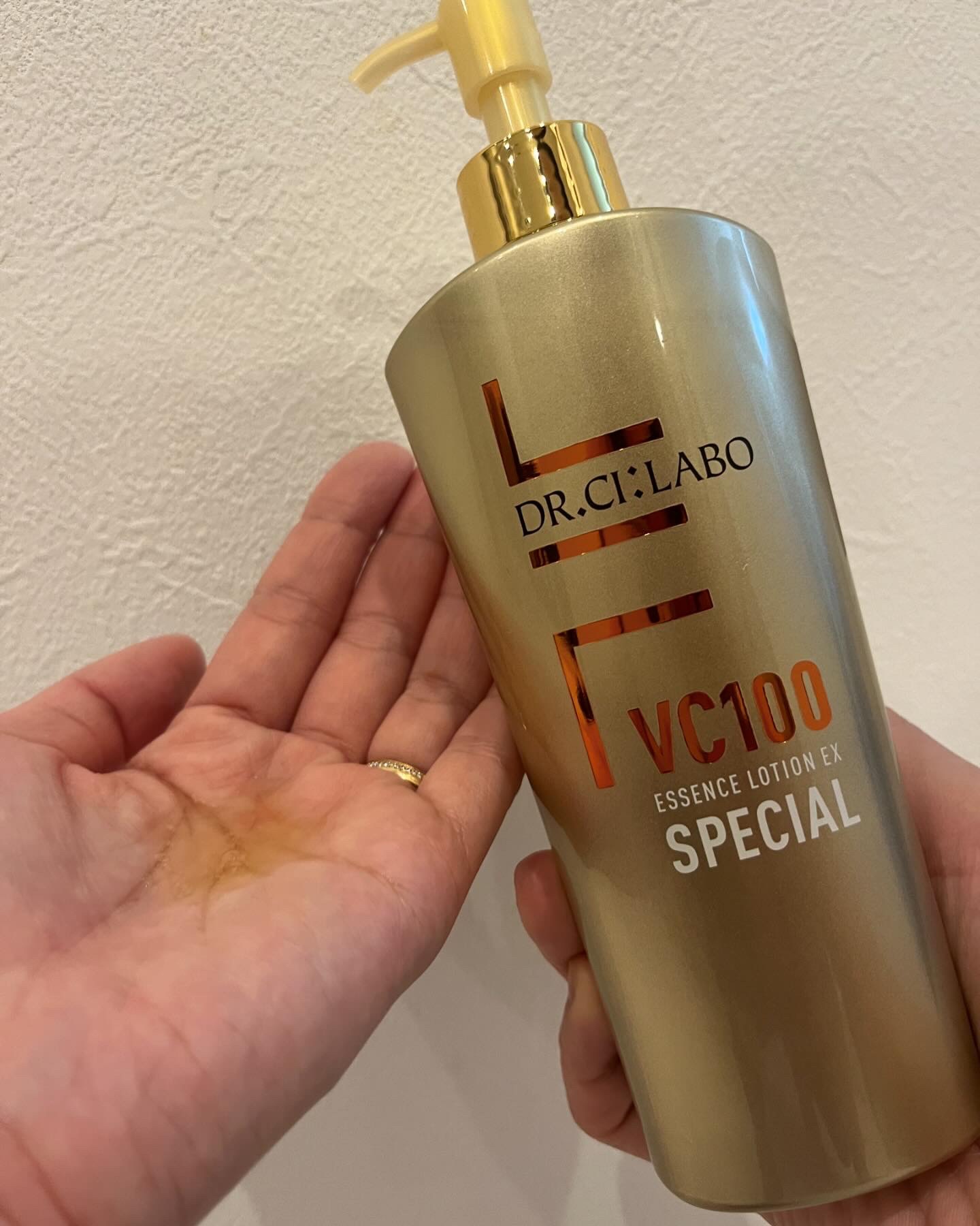 VC100エッセンスローションEXスペシャル/ドクターシーラボⓇ/化粧水を使ったクチコミ（3枚目）