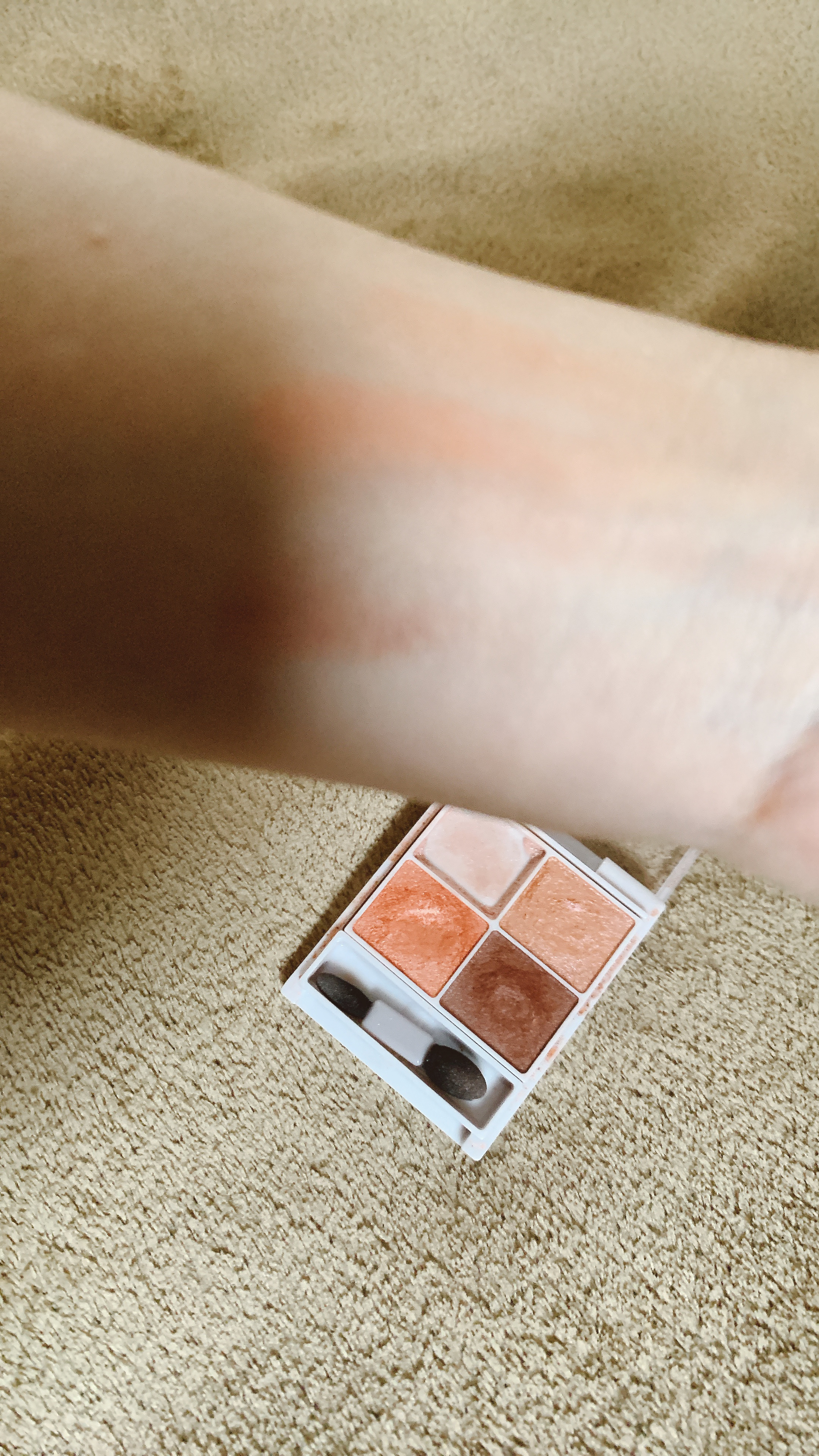 シルキースフレアイズ 07 ネクタリンオレンジ/キャンメイク/アイシャドウパレットを使ったクチコミ（3枚目）