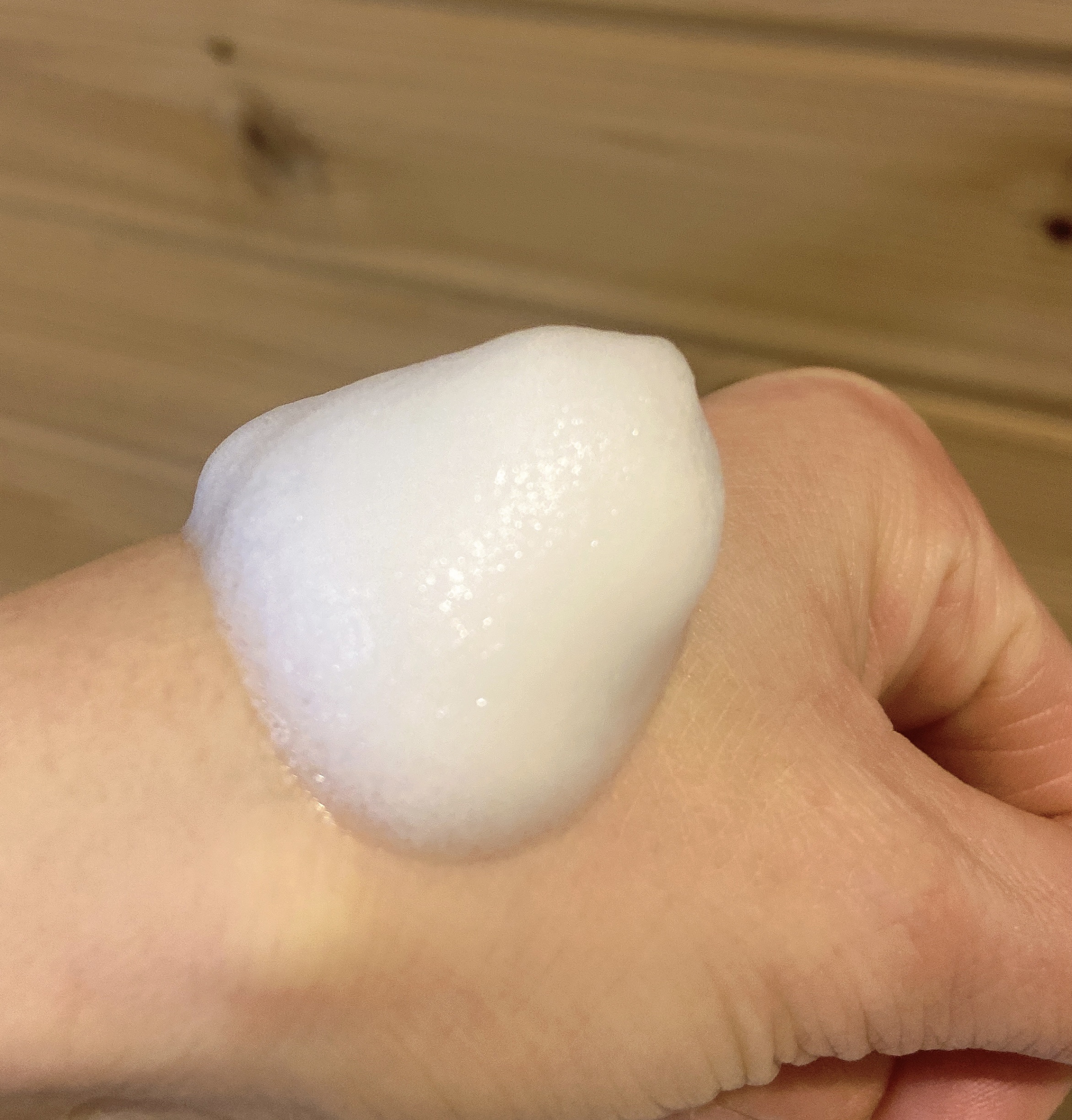 極潤 ヒアルロン泡洗顔/肌ラボ/泡洗顔を使ったクチコミ（2枚目）
