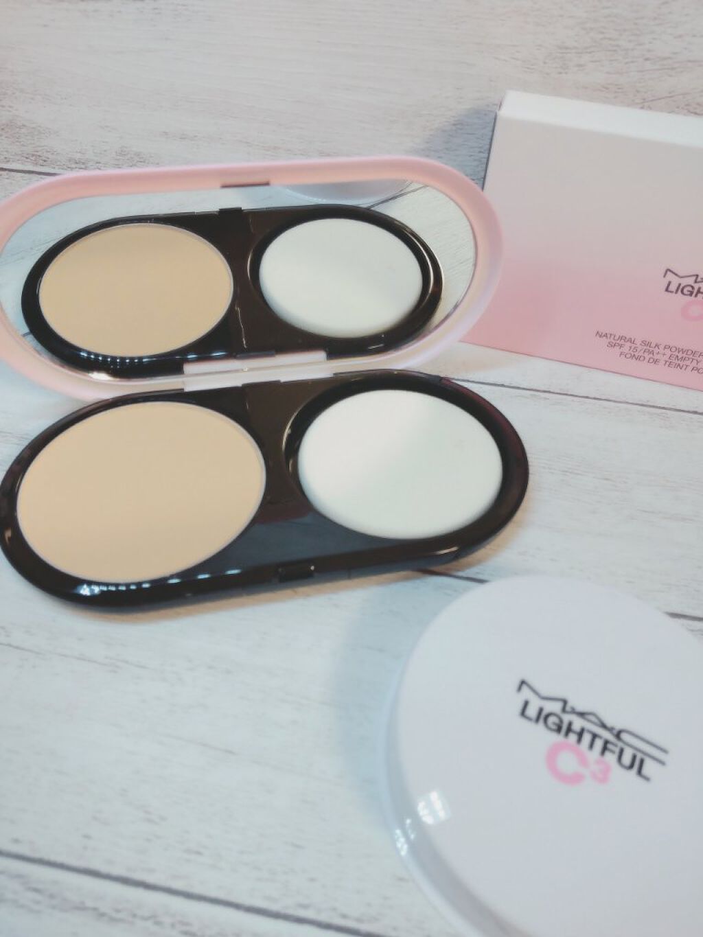 ライトフル Ｃ＋ティンティッド プライマーSPF45(PA++++)/M・A・C/化粧下地を使ったクチコミ（1枚目）