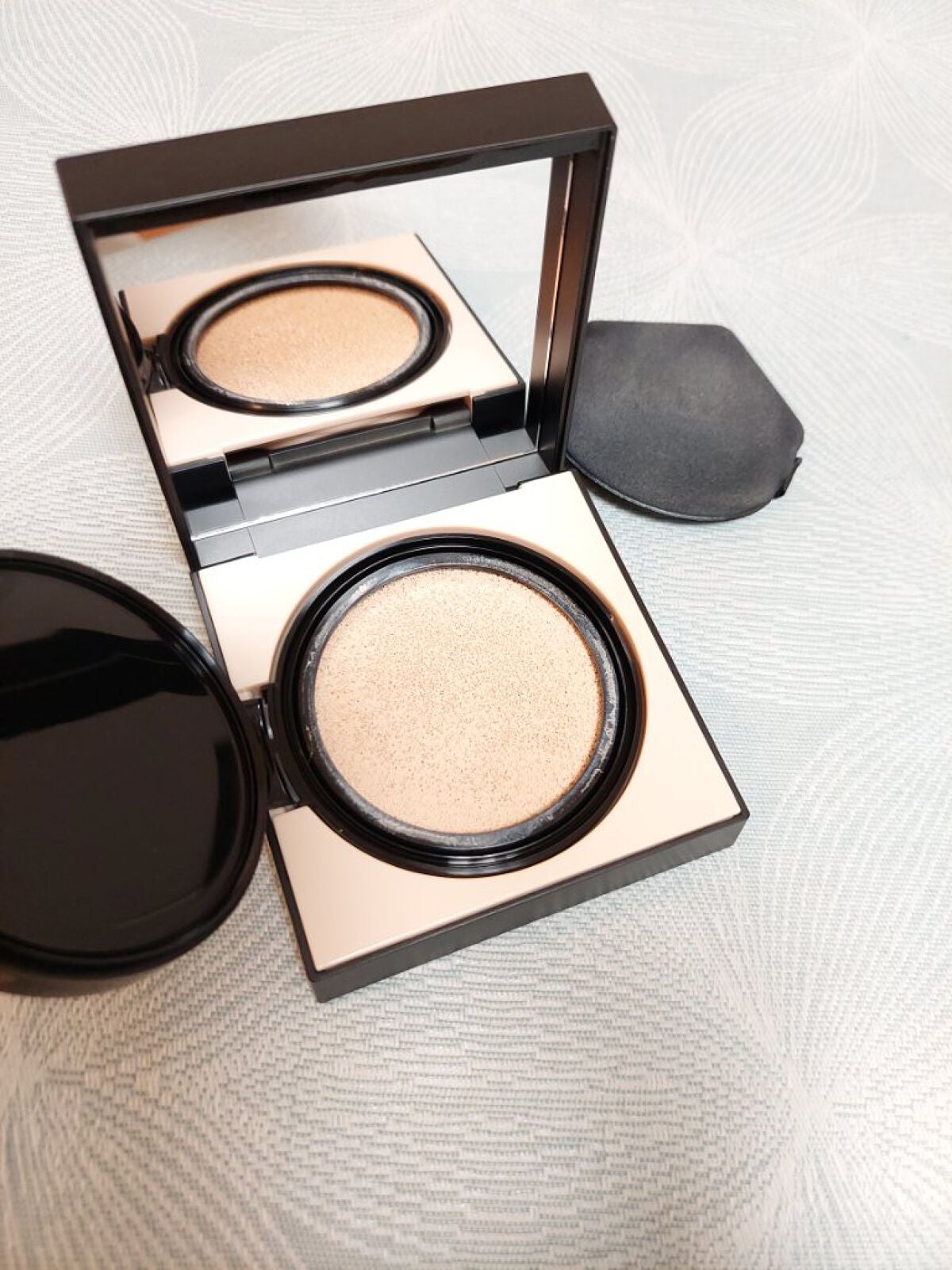 ロングラスティングコンシールフィクシングクッション /LUNA/クッションファンデーションを使ったクチコミ(3枚目)