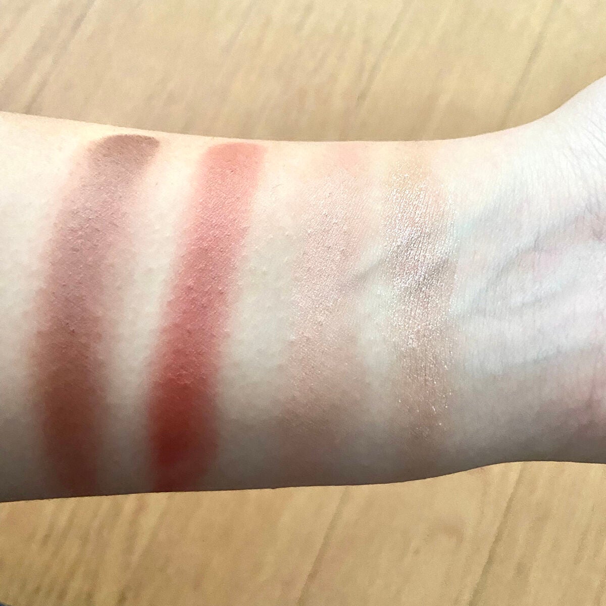 シルキースフレアイズ(マットタイプ)/キャンメイク/アイシャドウパレットを使ったクチコミ(2枚目)