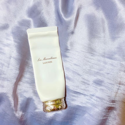 ローズ エッセンス デイクリーム/レ・メルヴェイユーズ ラデュレ/フェイスクリームを使ったクチコミ(1枚目)