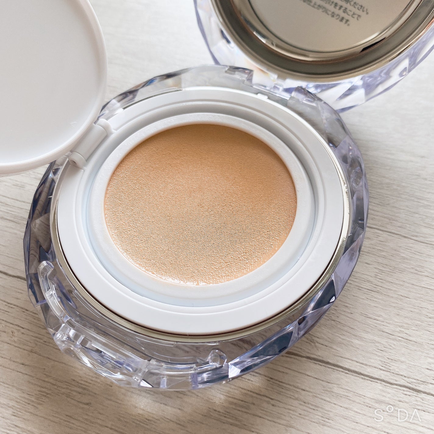 マスクフィット クリスタルメッシュクッション/TIRTIR(ティルティル)/クッションファンデーションを使ったクチコミ(6枚目)