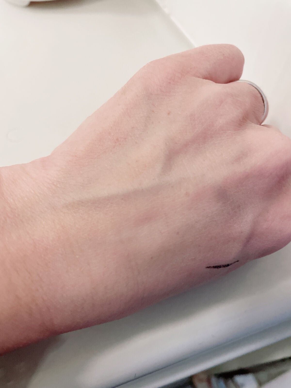 マスクフィットトーンアップエッセンス/TIRTIR(ティルティル)/化粧下地を使ったクチコミ(4枚目)