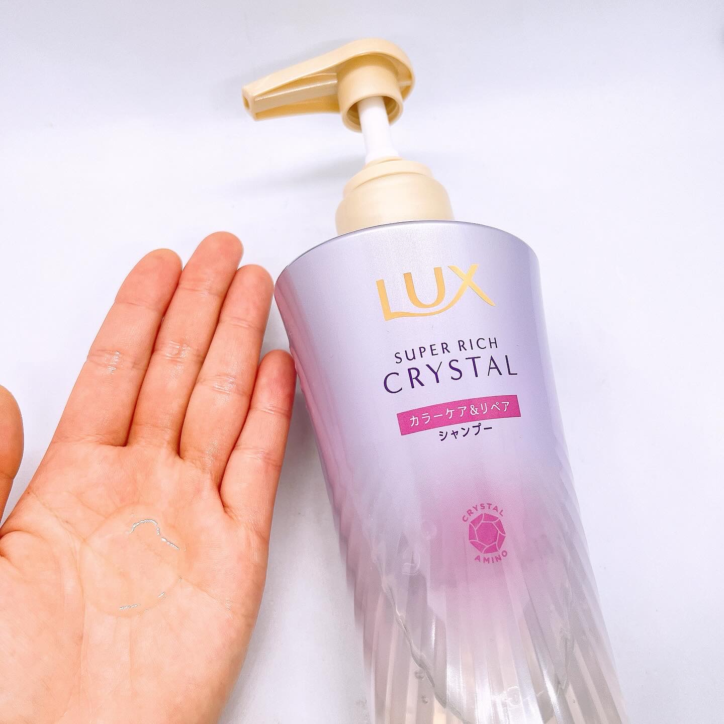 スーパーリッチクリスタル　カラーケア＆リペア　シャンプー/トリートメント シャンプー/LUX/シャンプー・コンディショナーを使ったクチコミ（2枚目）