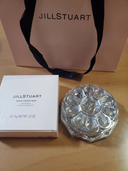 ジルスチュアート ブルームクチュール アイズ/JILL STUART/アイシャドウパレットを使ったクチコミ(1枚目)