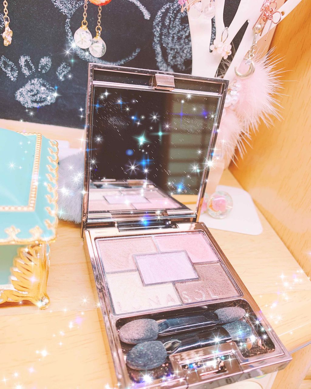 オーロライズアイズ/LUNASOL/アイシャドウパレットを使ったクチコミ(2枚目)