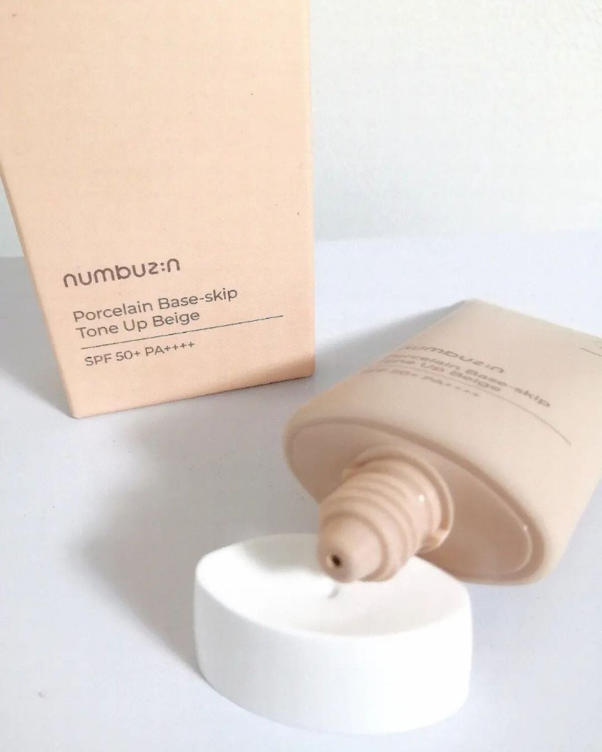 lili on LIPS 「『ナンバーズイン3番ノーファンデ陶器肌トーンアップクリーム』化..」(3枚目)