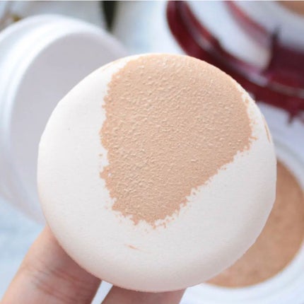 アルーチェルーチェ クッションファンデーション ナチュラルベージュ 01/Aluce luce/クッションファンデーションを使ったクチコミ(3枚目)