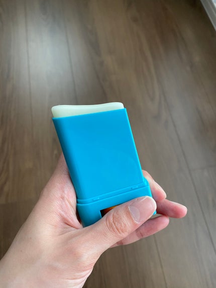 ナチュラルパーフェクションフレッシュサンスティック/AHC/日焼け止めスティックを使ったクチコミ(3枚目)