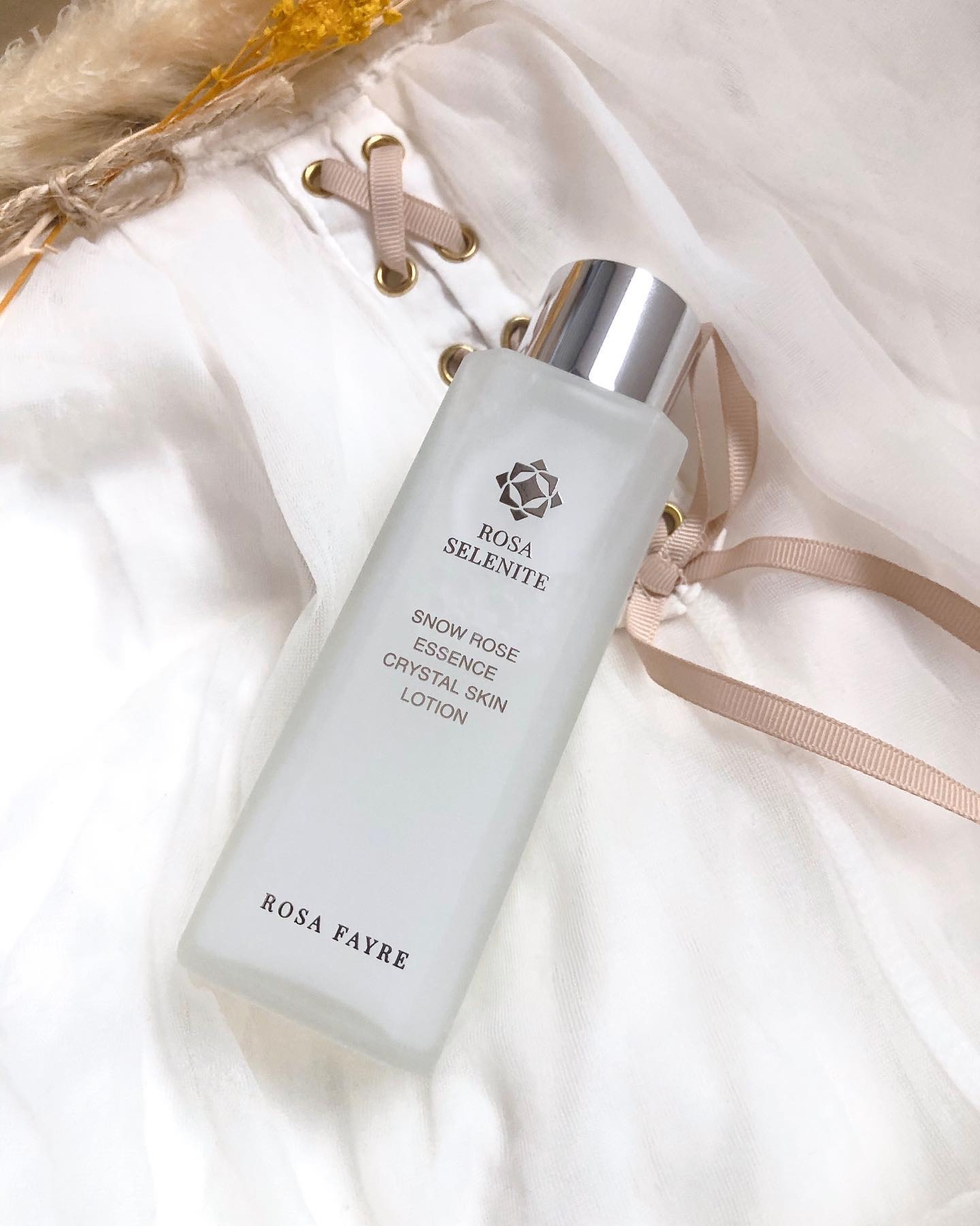 ロサ アンバー クリスタル スノー クリーム/ROSA FAYRE/フェイスクリームを使ったクチコミ（2枚目）