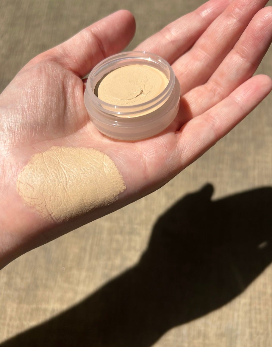 ウルトラカバー コンシーラー WP/FASIO/クリームコンシーラーを使ったクチコミ(2枚目)