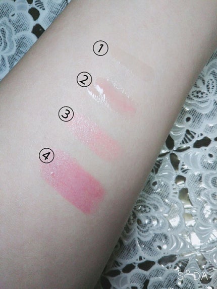 ラスティンググロスリップ/CEZANNE/口紅を使ったクチコミ(3枚目)