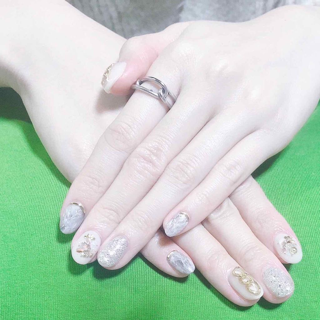 puni🕊🍃 on LIPS 「💅#ジェルネイル#ネイル#チェーンネイル#大理石ネイル#冬ネイ..」(1枚目)