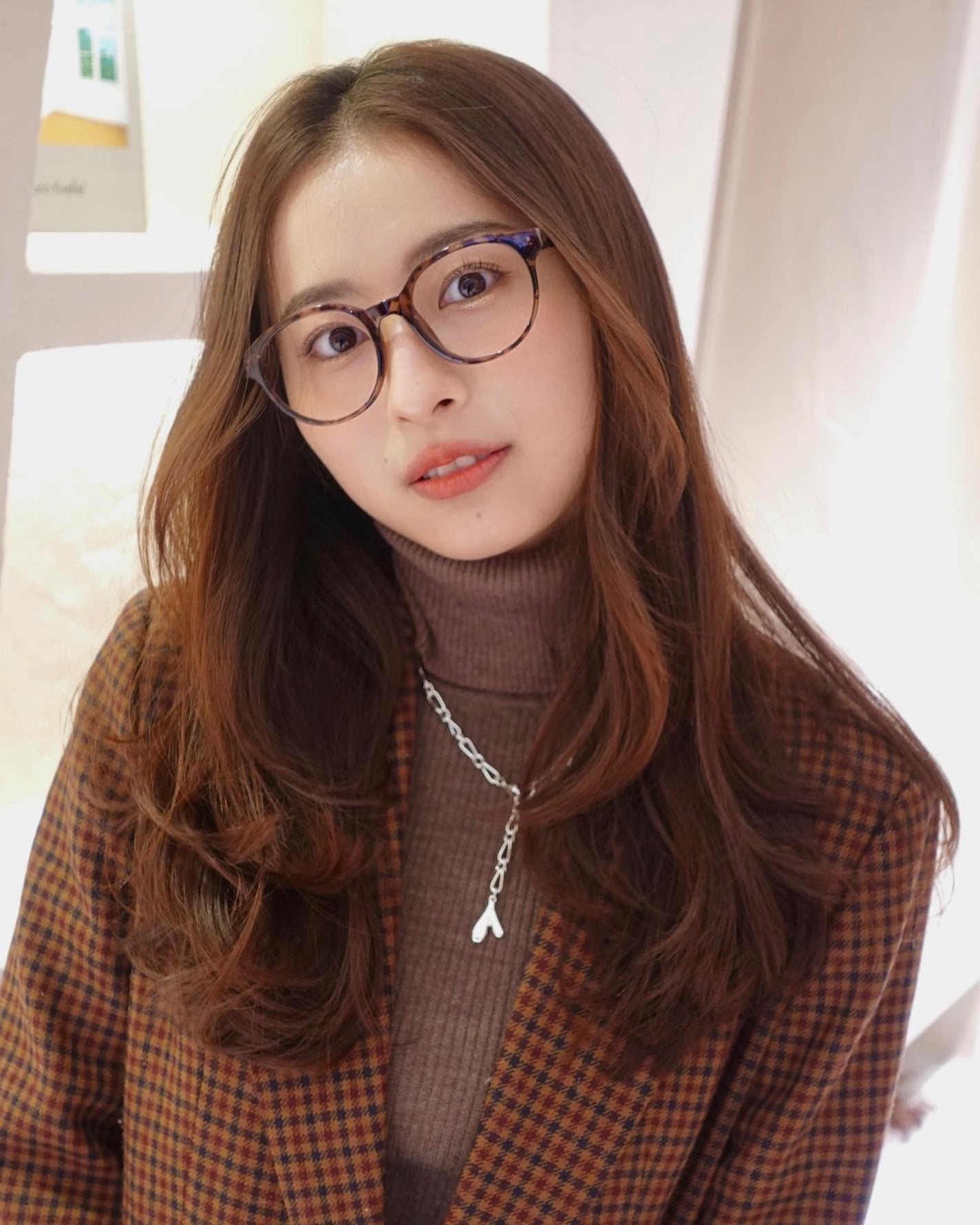 HARUNA on LIPS 「ばっさり20センチ切って、たっぷりレイヤーを入れました♡.巻き..」(2枚目)