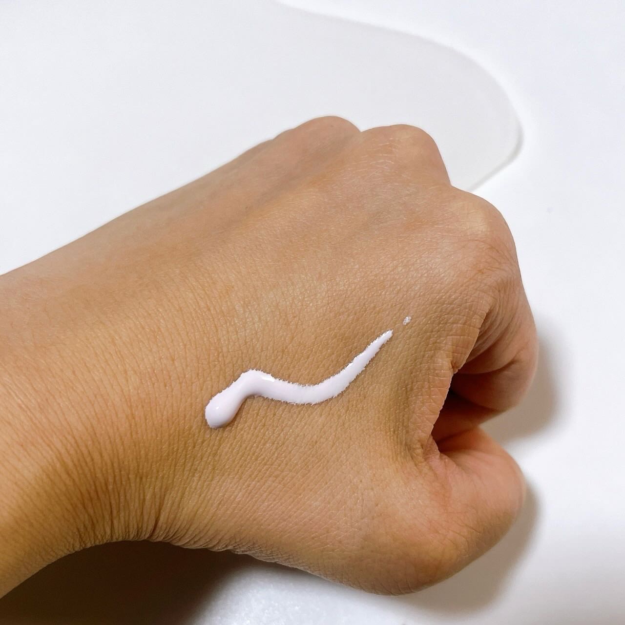 ダルバ ウォータフル トーンアップ サンクリーム(パープル)/ダルバ/日焼け止めクリームを使ったクチコミ（2枚目）