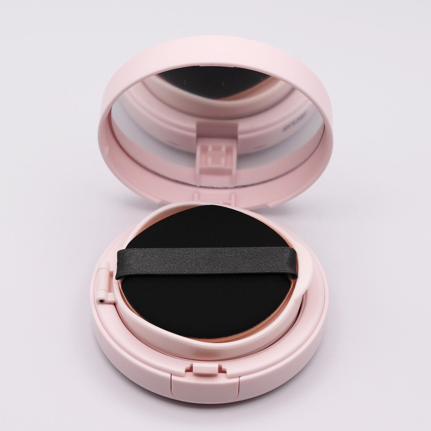 アクアリー スキンウェア カバー 02 ナチュラルベージュ/ESPRIQUE/クッションファンデーションを使ったクチコミ（2枚目）