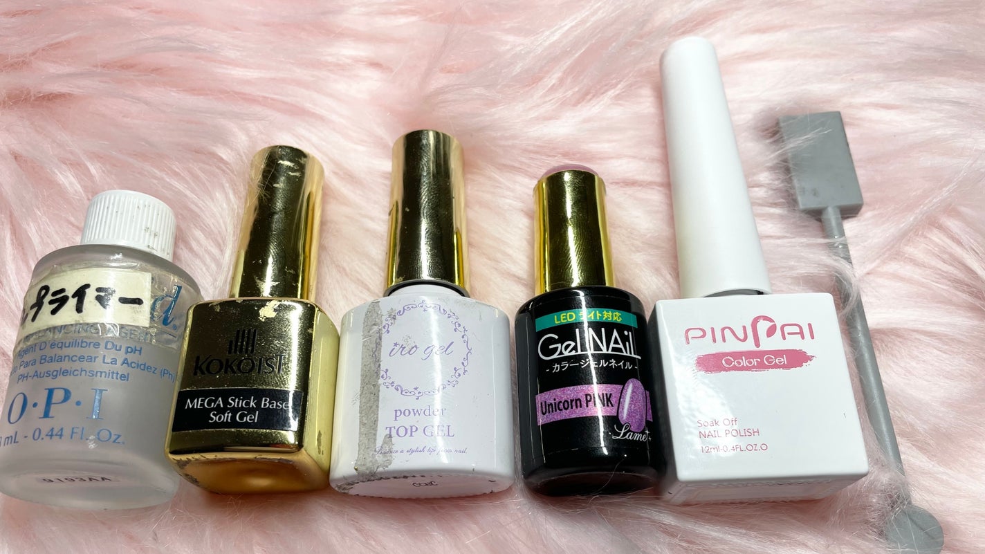 き り ん (°◻︎°) on LIPS 「シンプル🌸簡単春ネイル💅☘️✂ーーーーーーーーーーーーーーーー..」(3枚目)