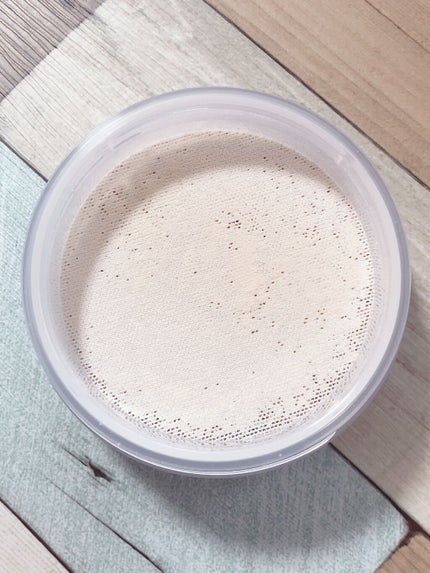 アドバンスドエシリアルスムースオペレーター ルースパウダー/THREE/ルースパウダーを使ったクチコミ(2枚目)